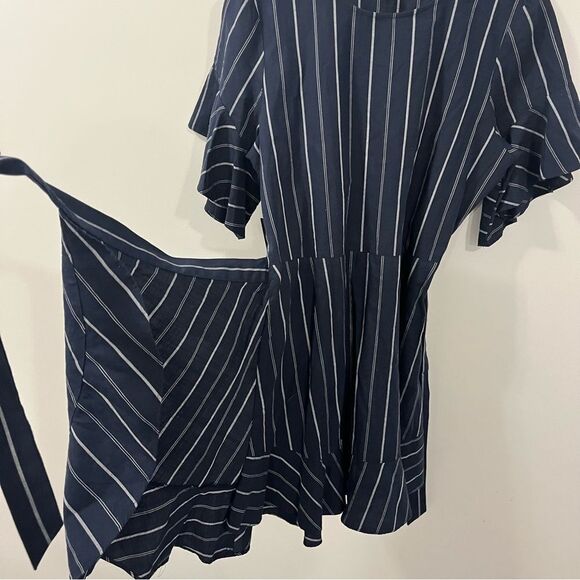 Express New, Ruffle Sleeve, Blue with White Stripe Size Large Wrap Dress - Picture 12 of 14